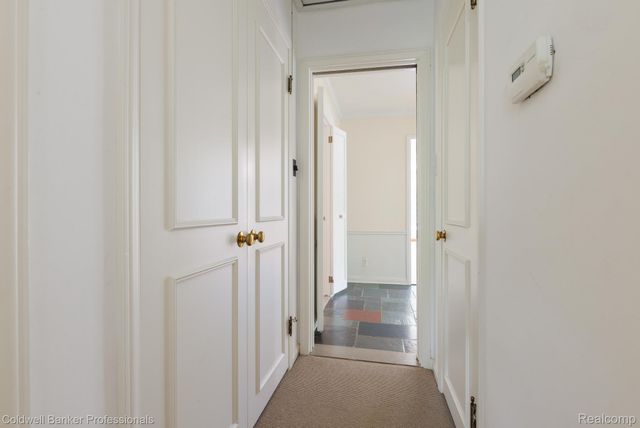 1018 Harvard Road, Grosse Pointe Park, MI 48230