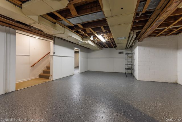 1018 Harvard Road, Grosse Pointe Park, MI 48230