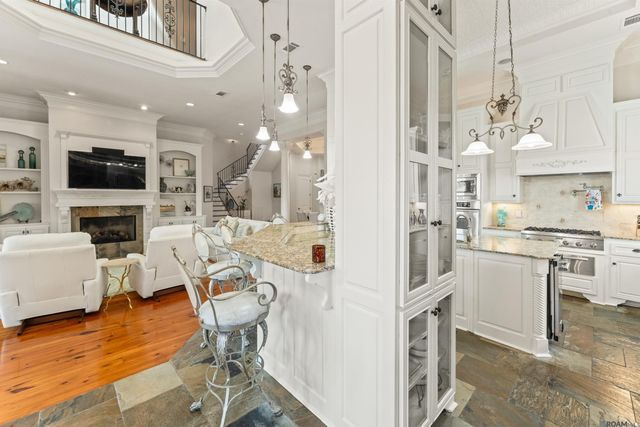 21005 Waterfront East Dr, Maurepas, LA 70449