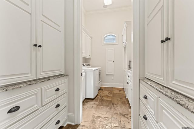 21005 Waterfront East Dr, Maurepas, LA 70449