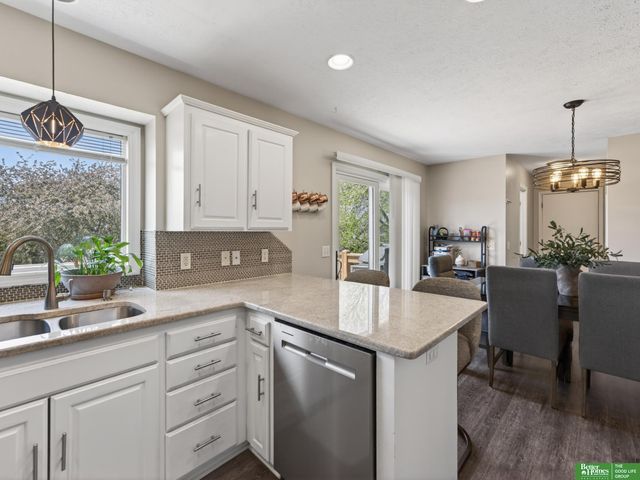 7138 Harvest Hills Drive, La Vista, NE 68128