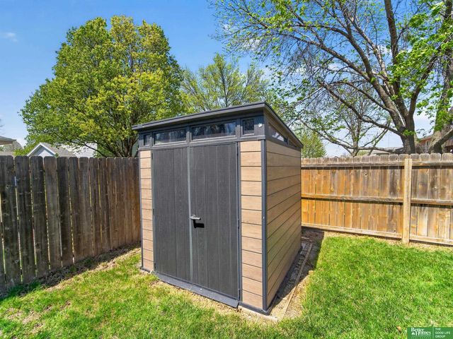 7138 Harvest Hills Drive, La Vista, NE 68128