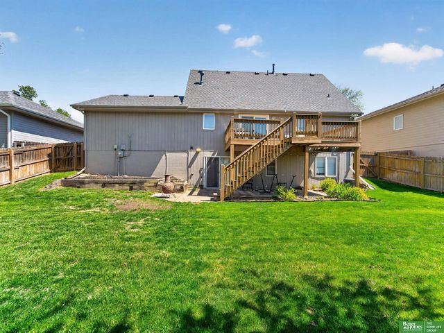 7138 Harvest Hills Drive, La Vista, NE 68128