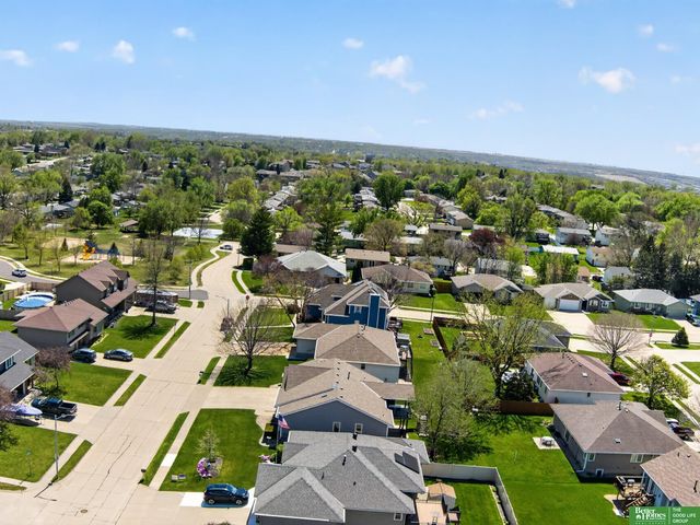 7138 Harvest Hills Drive, La Vista, NE 68128