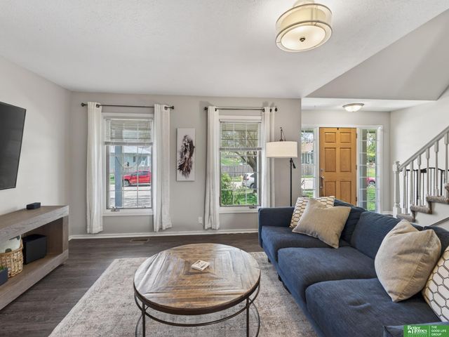 7138 Harvest Hills Drive, La Vista, NE 68128