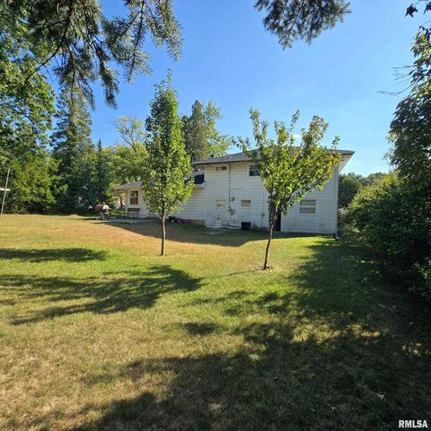 2823 W GREENBRIER Lane, Peoria, IL 61614