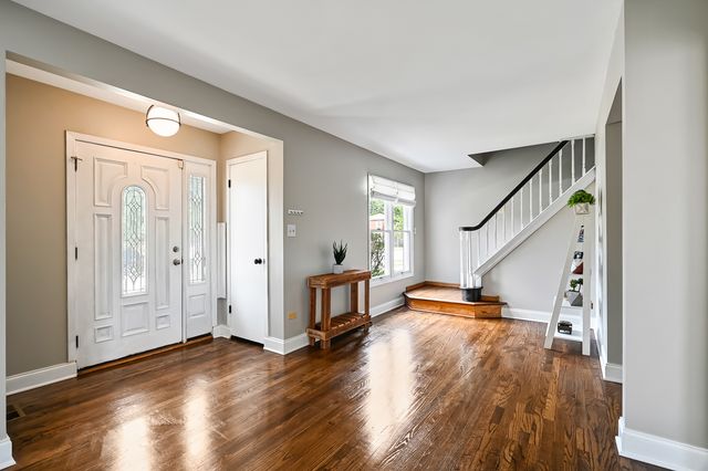 10511 S Hamlin Avenue, Chicago, IL 60655