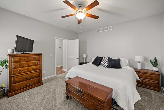 3027 NW Northwood Lane, Ankeny, IA 50023