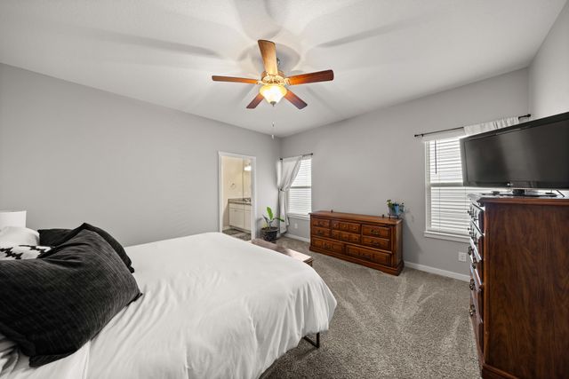 3027 NW Northwood Lane, Ankeny, IA 50023