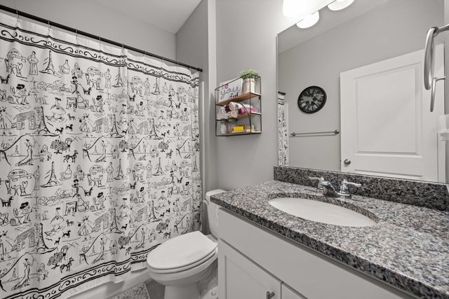 3027 NW Northwood Lane, Ankeny, IA 50023