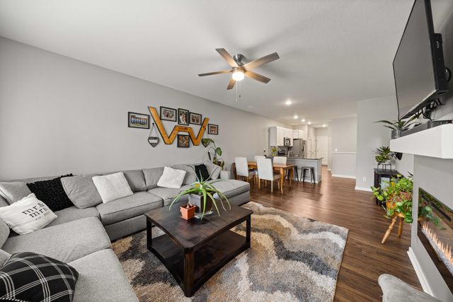 3027 NW Northwood Lane, Ankeny, IA 50023