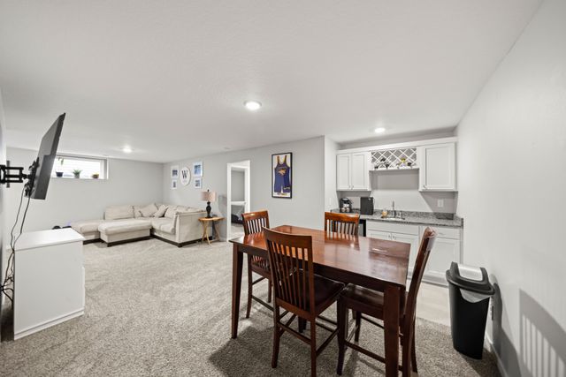 3027 NW Northwood Lane, Ankeny, IA 50023