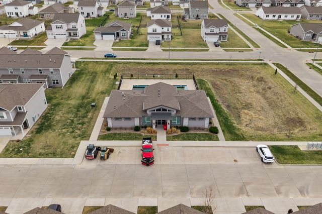 3027 NW Northwood Lane, Ankeny, IA 50023