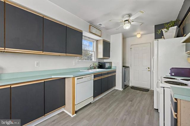 288 SEXTANT ROAD, Manahawkin, NJ 08050