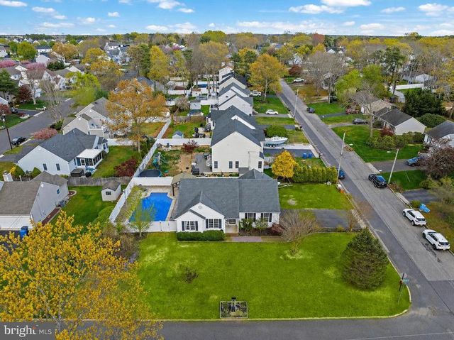 288 SEXTANT ROAD, Manahawkin, NJ 08050