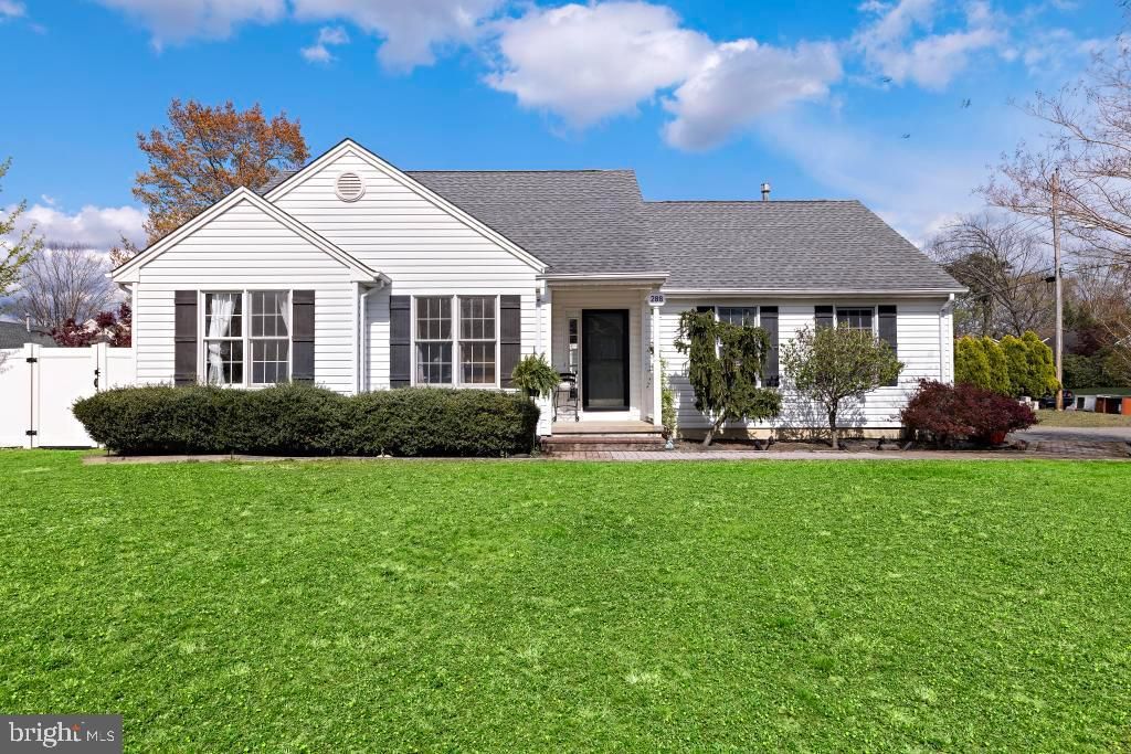 288 SEXTANT ROAD, Manahawkin, NJ 08050
