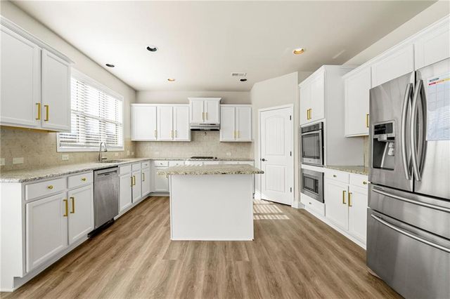 6209 Riverview Parkway, Braselton, GA 30517