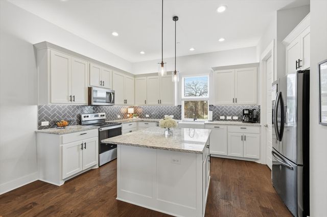 111 W Walters Street, Lewisville, TX 75057