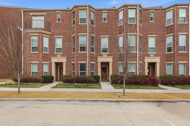 111 W Walters Street, Lewisville, TX 75057