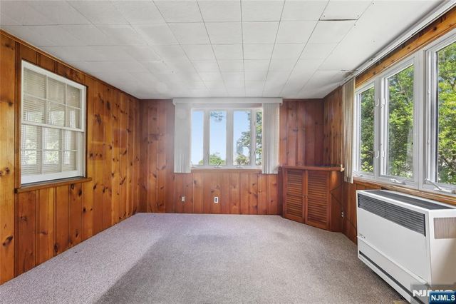 161 Baker Avenue, Bergenfield, NJ 07621
