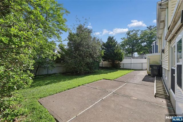 161 Baker Avenue, Bergenfield, NJ 07621