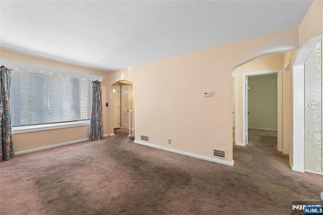 161 Baker Avenue, Bergenfield, NJ 07621