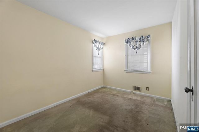 161 Baker Avenue, Bergenfield, NJ 07621
