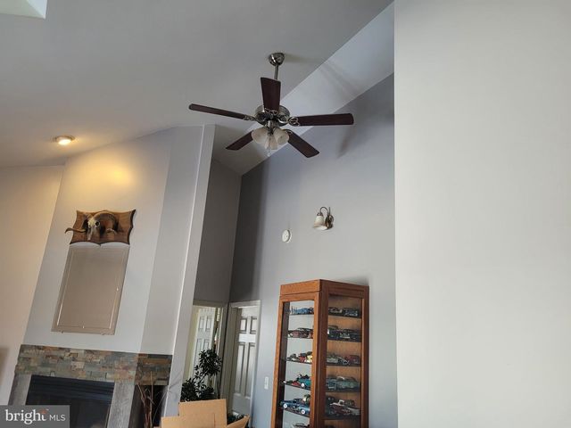 8621 OLD HARFORD RD, Baltimore, MD 21234