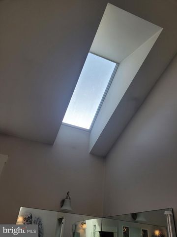 8621 OLD HARFORD RD, Baltimore, MD 21234