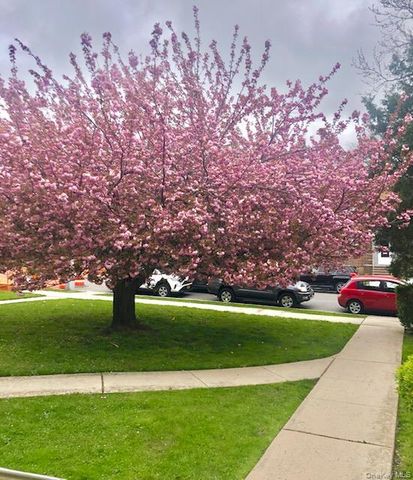 36-44 172 Street 93, Flushing, NY 11358