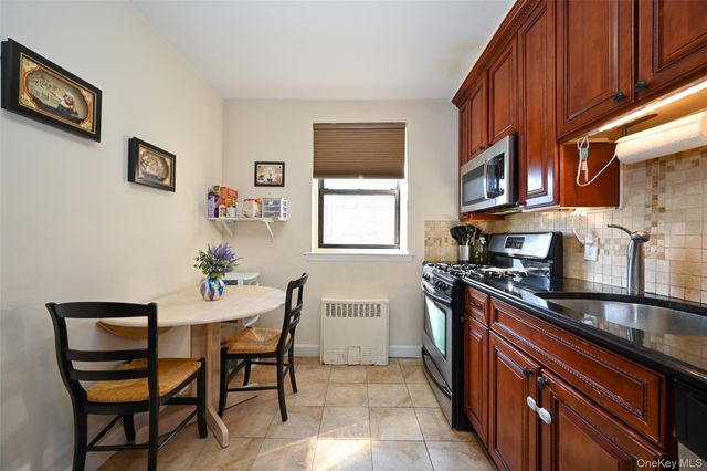 36-44 172 Street 93, Flushing, NY 11358