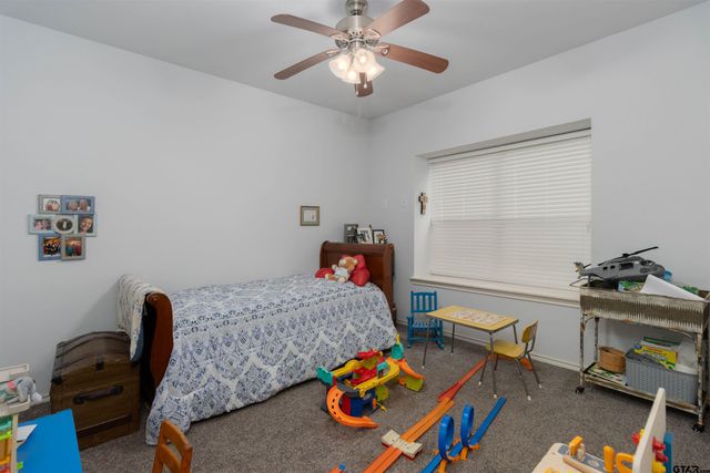 18424 Walnut Circle, Flint, TX 75762