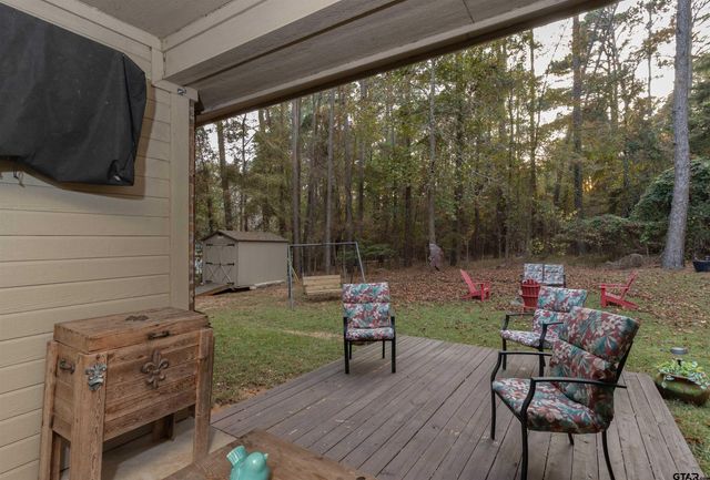 18424 Walnut Circle, Flint, TX 75762