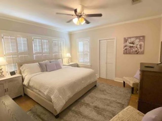 2545 Rogers Avenue, Fort Worth, TX 76109