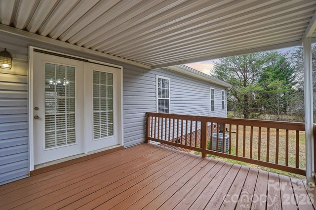 4584 Cherokee Drive, Maiden, NC 28650