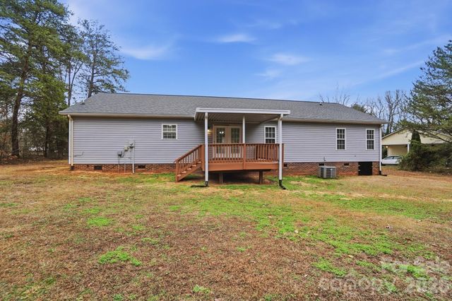 4584 Cherokee Drive, Maiden, NC 28650