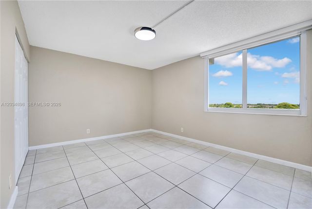9001 SW 77th Avenue C709, Miami, FL 33156