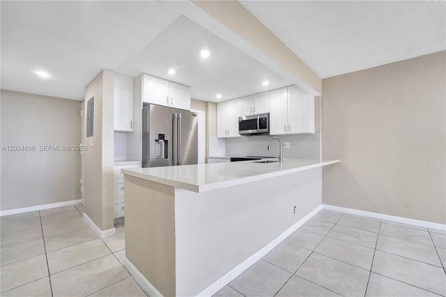 9001 SW 77th Avenue C709, Miami, FL 33156