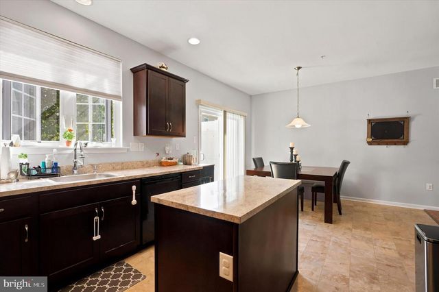 407 COPE CT, Sellersville, PA 18960