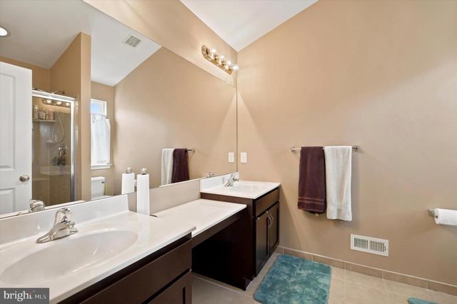 407 COPE CT, Sellersville, PA 18960