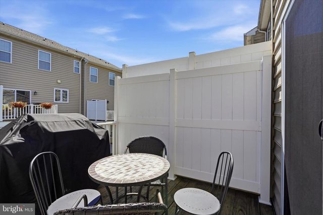 407 COPE CT, Sellersville, PA 18960