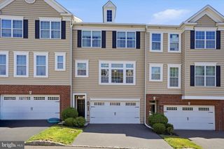 407 COPE CT, Sellersville, PA 18960