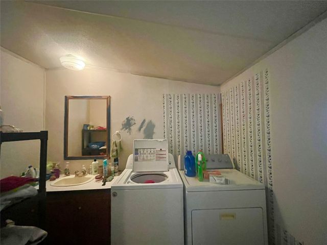 11322 NS 3500 Road, Prague, OK 74864