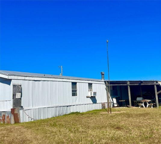 11322 NS 3500 Road, Prague, OK 74864