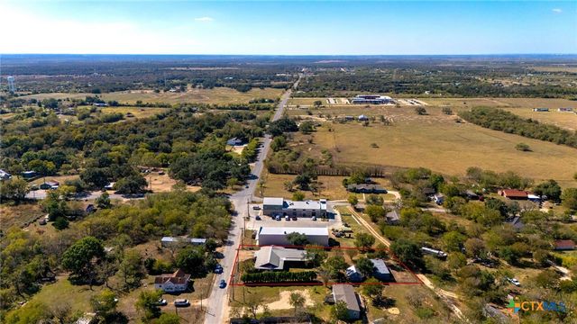 55 County Line Road, Dale, TX 78616