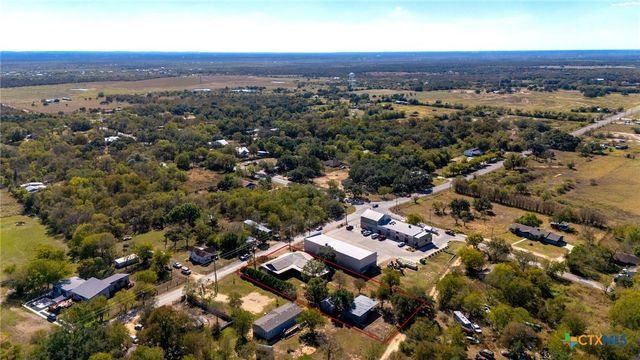 55 County Line Road, Dale, TX 78616