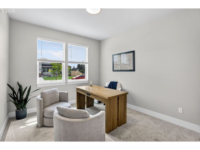 2035 E OTTER Loop 66, La Center, WA 98629