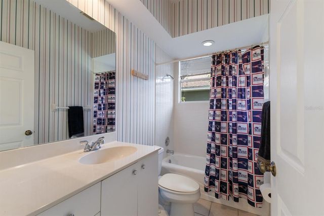 1217 92ND STREET NW, Bradenton, FL 34209