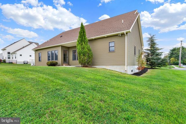 139 MONTICELLO DR, Lebanon, PA 17042