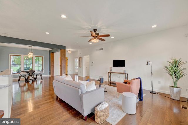 139 MONTICELLO DR, Lebanon, PA 17042